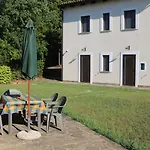 Semesterbostad Casale Dell'olmo