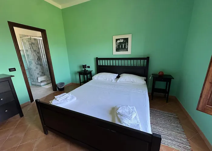 Casa vacanze Casale Dell'olmo *